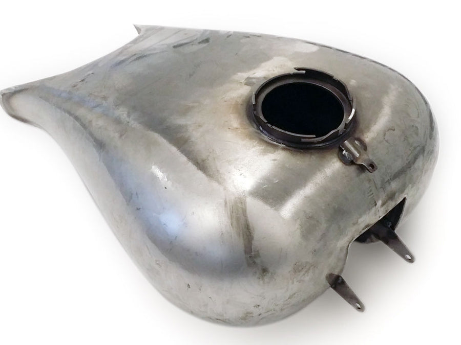 Wyatt Gatling Stretch Touring 6.6 Gallon Gas Tank