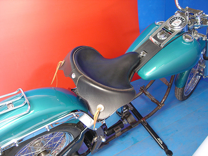 Black Leather Solo Seat with Skirt