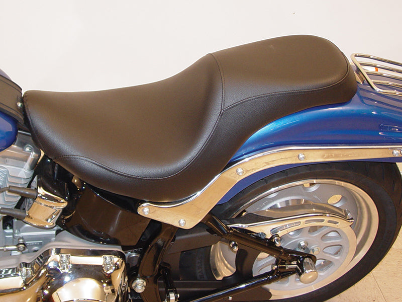 Smoothie Saddle Seat Black Naugahyde
