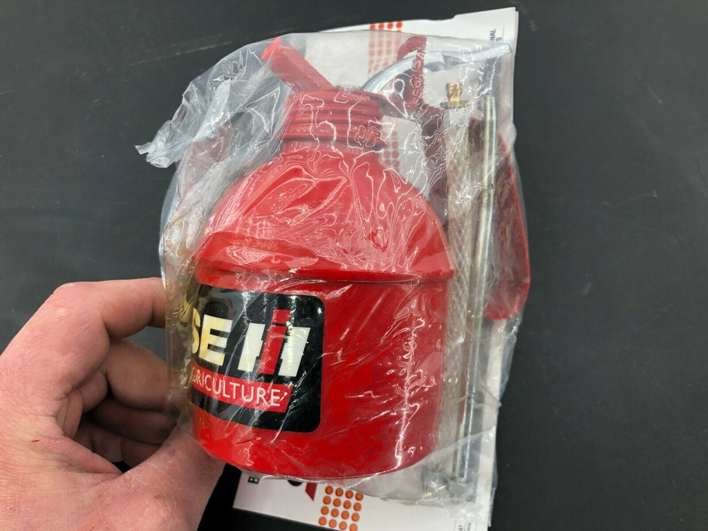 Case IH Lever Operated Oil Can 1Pint 9" Hose Blue Point-Lifetime Warranty
