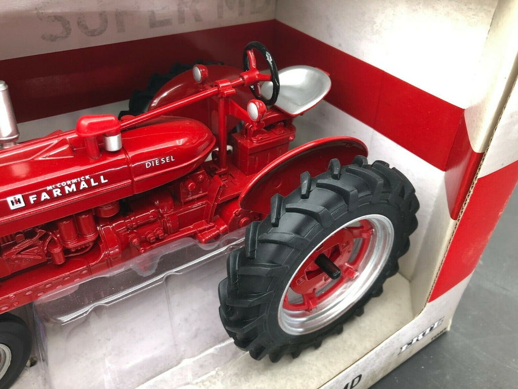 IH Farmall Super MD 1/16