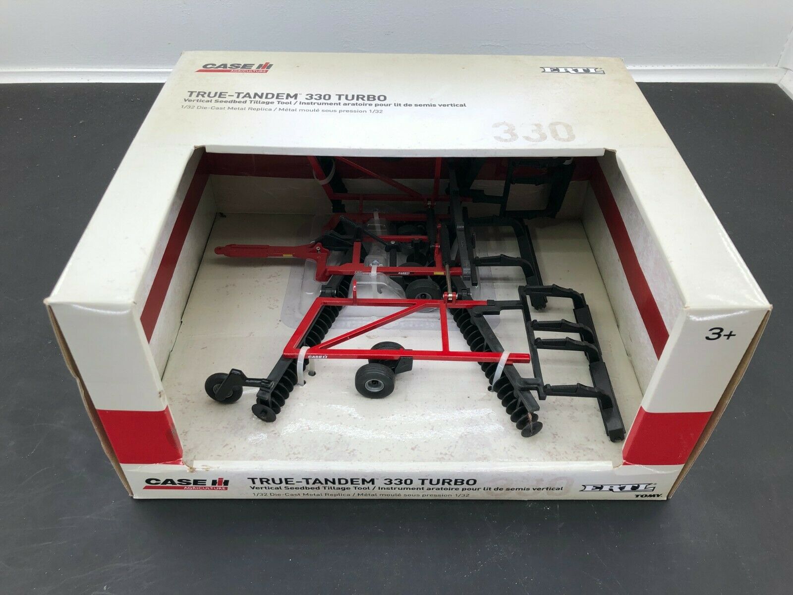 Case IH International Harvester True Tandem 330 Turbo Disk 1/32 Scale